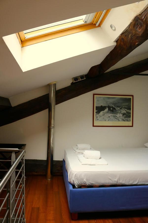 Charming Apartment In The Navigli District - 4 People Milan Exterior photo